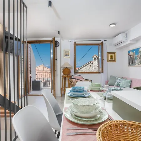 U Centru Blizu Plaze Appartement *