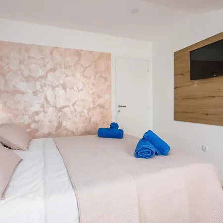 U Centru Blizu Plaze